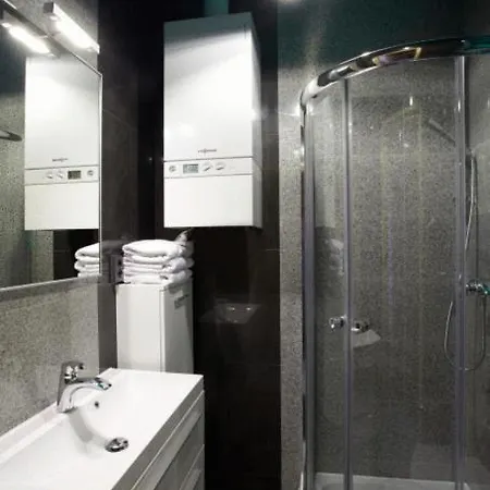 アパート Decameron