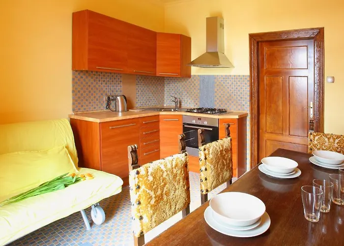 Decameron Apartment *