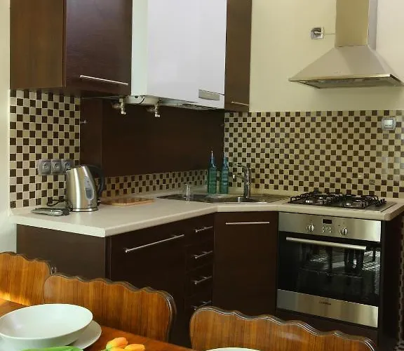 Apartment Decameron *