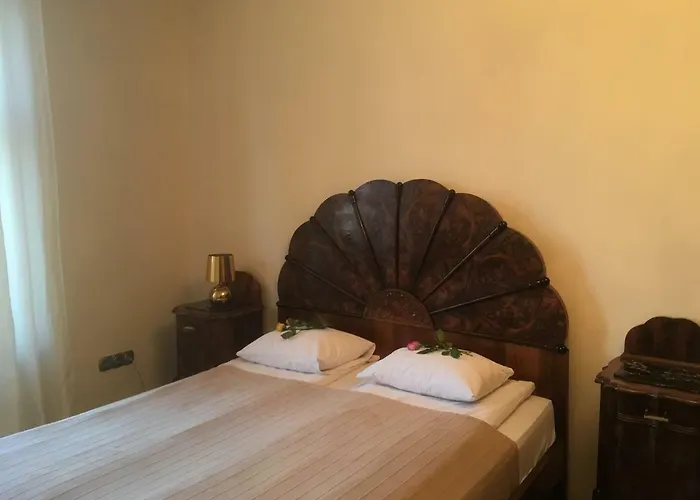 Decameron كراكوفيا